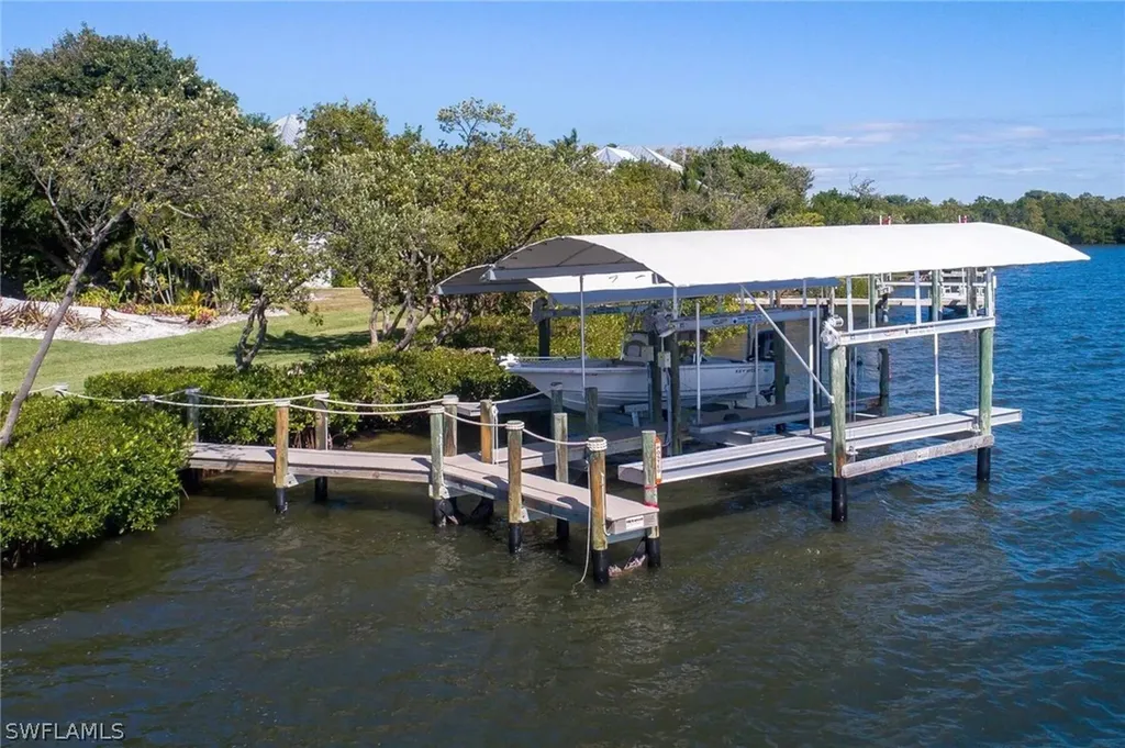 4761 Galt Island Avenue St. James City FL 33956
