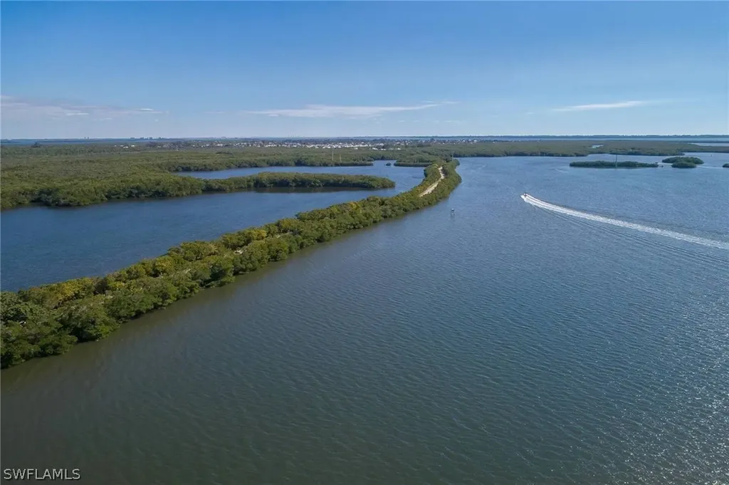 4761 Galt Island Avenue St. James City FL 33956