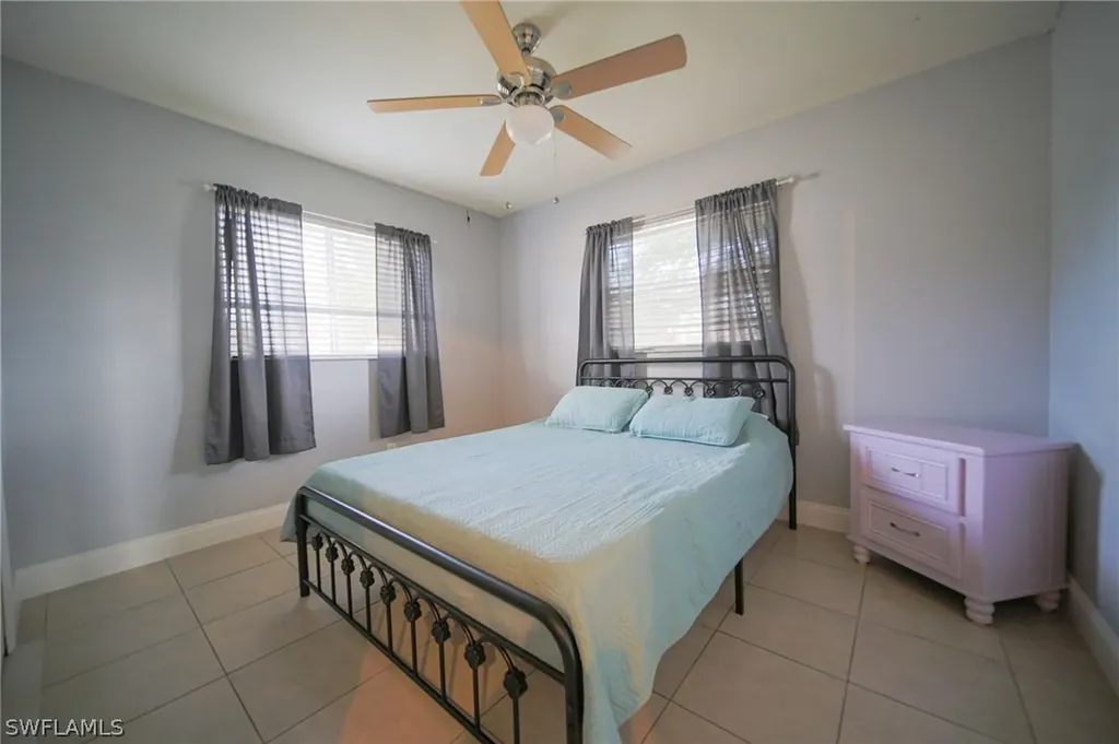 1021 NW 43rd Avenue Cape Coral FL 33993
