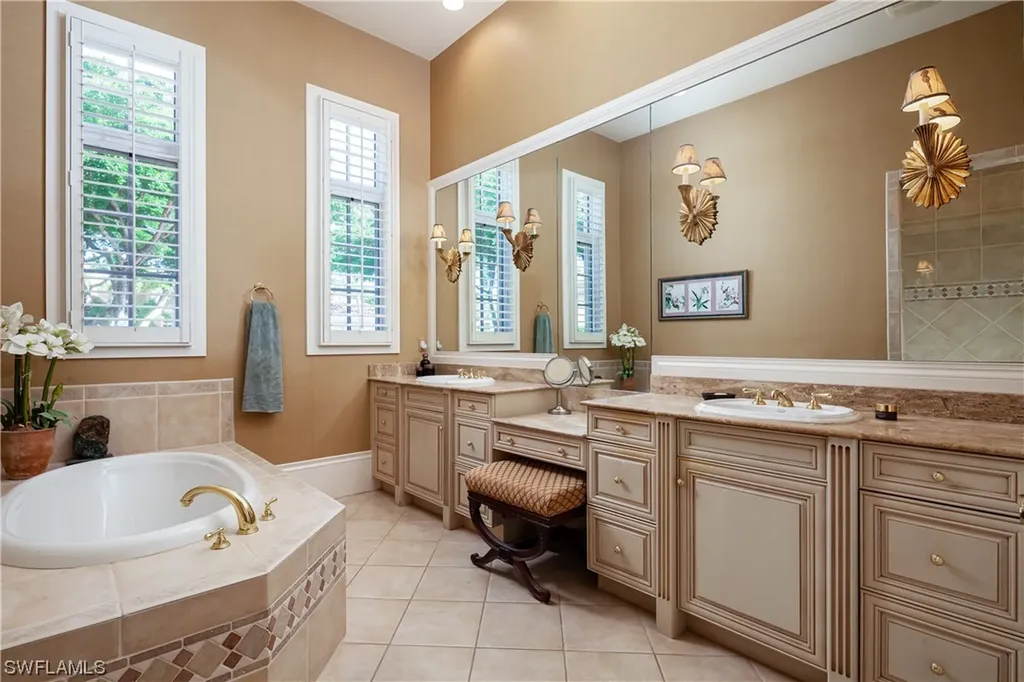 4661 Via Ravenna Estero FL 34134