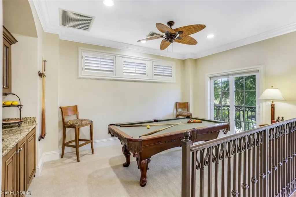 33 3rd Street S Naples FL 34102