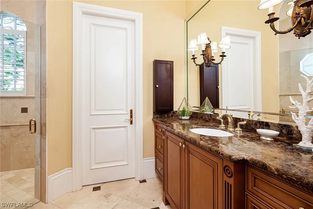 2124 Canna Way Naples FL 34105