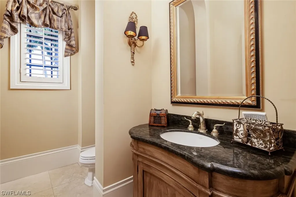 2124 Canna Way Naples FL 34105