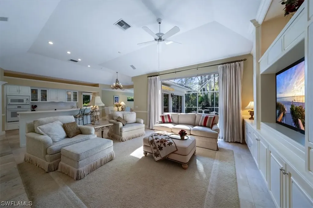 735 Saint Georges Court Naples FL 34110