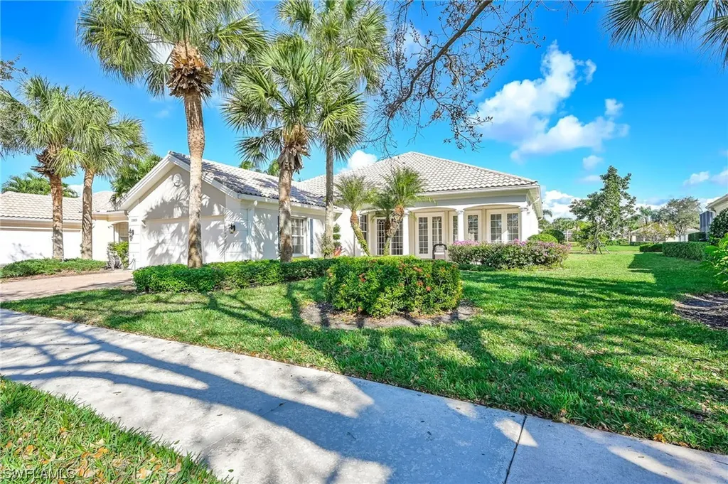 2869 Hatteras Way Naples FL 34119