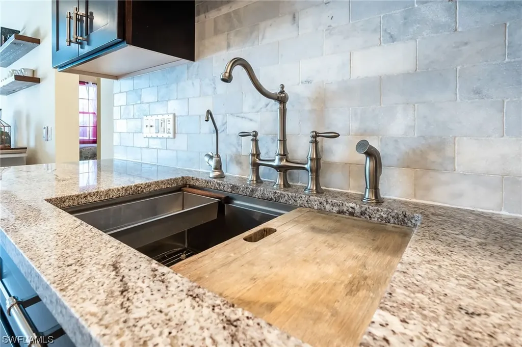 2869 Hatteras Way Naples FL 34119