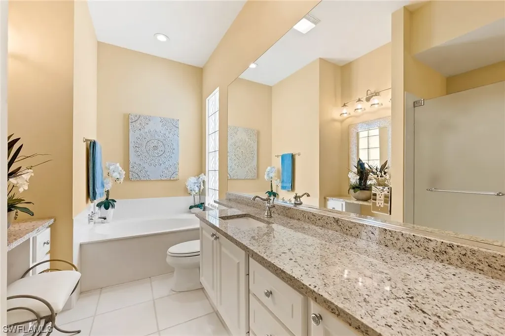 2869 Hatteras Way Naples FL 34119