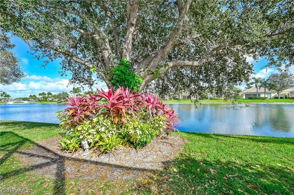 2869 Hatteras Way Naples FL 34119