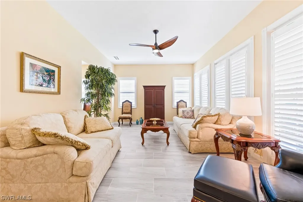 2869 Hatteras Way Naples FL 34119