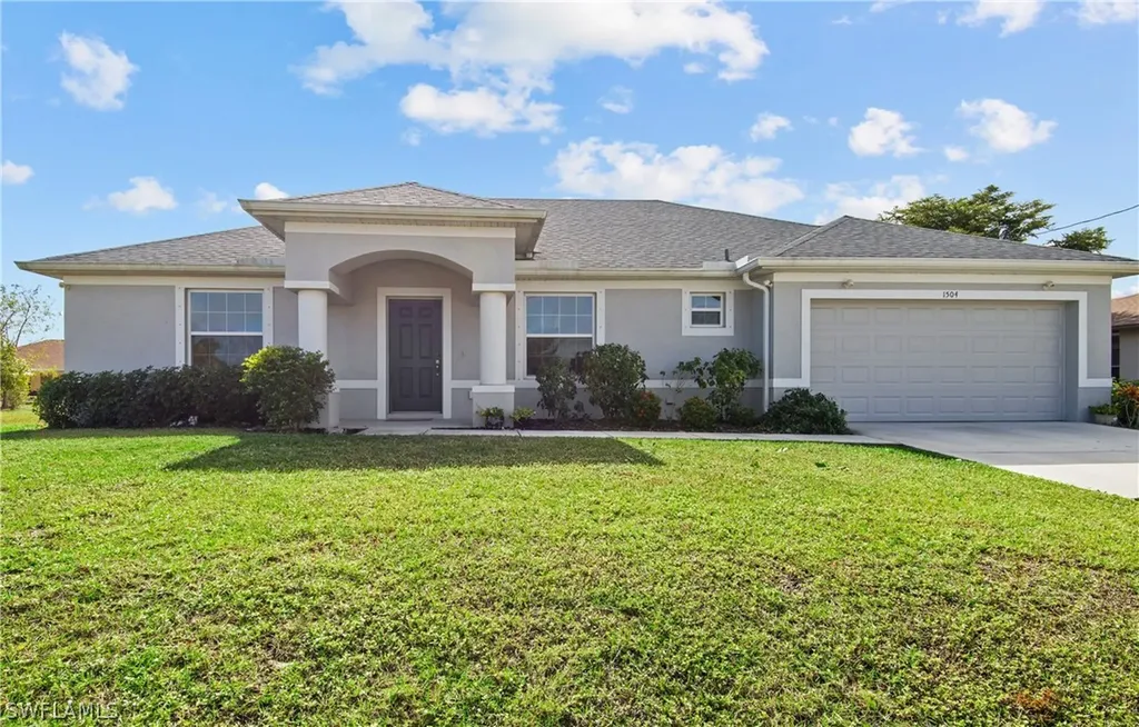 1504 NE 34th Street Cape Coral FL 33909