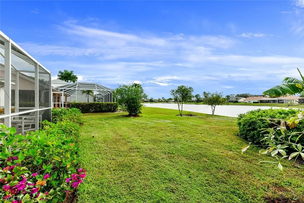 6637 Vancouver Lane Naples FL 34104