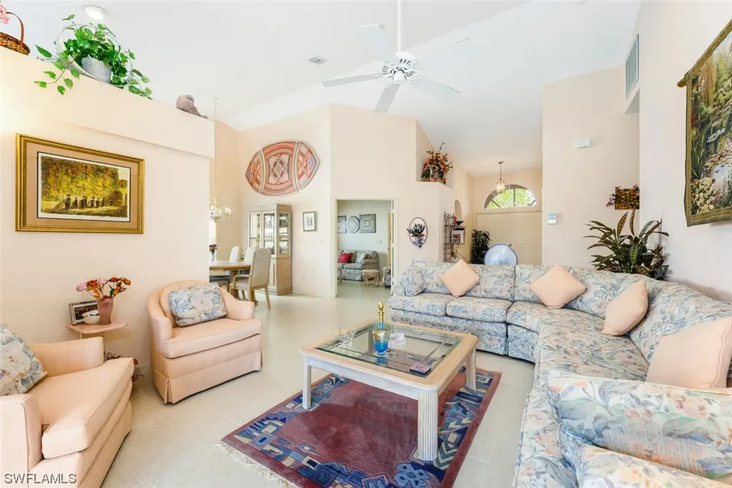 6637 Vancouver Lane Naples FL 34104