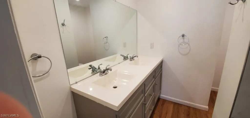 1408 Charles Court S Fort Myers FL 33919