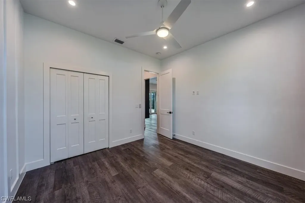 6900 Lone Oak Boulevard Naples FL 34109