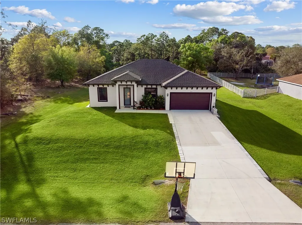 611 Columbus Avenue Lehigh Acres FL 33972