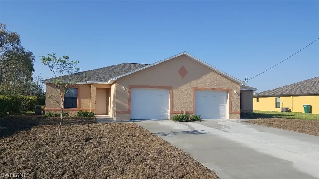 844 SW 39th Terrace Cape Coral FL 33914