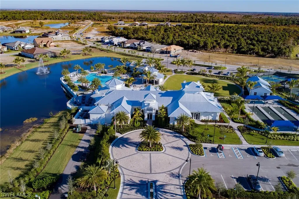 9769 Willet Court Naples FL 34120
