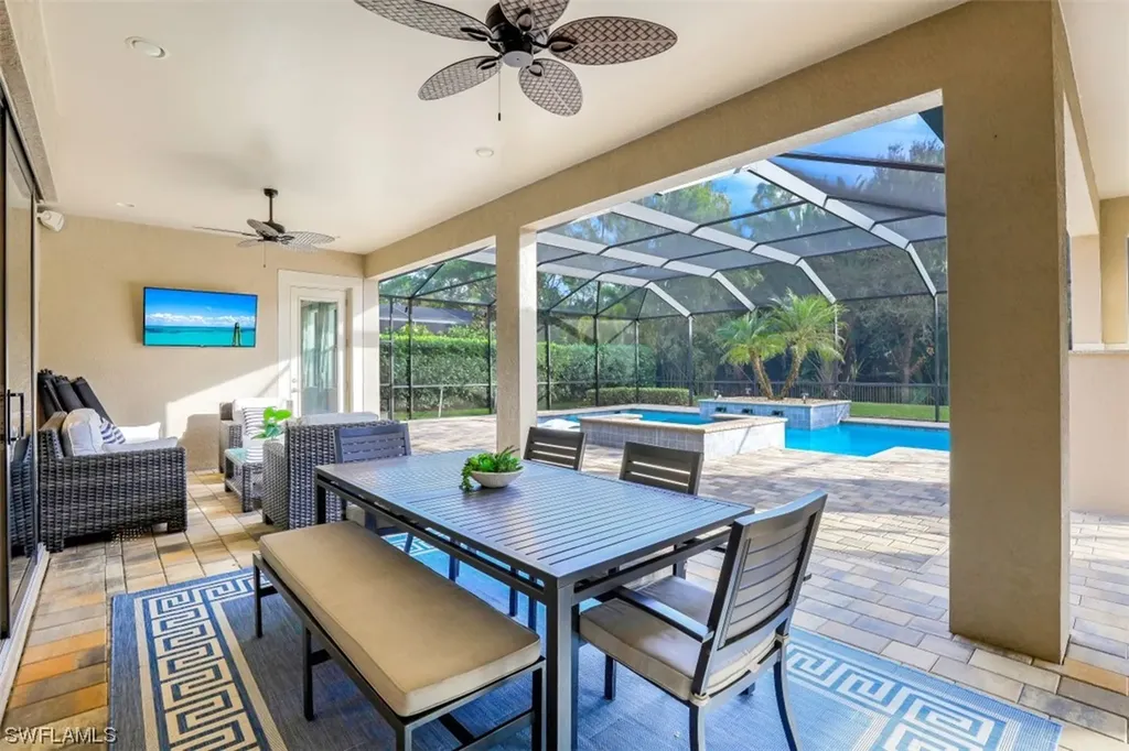 1600 Mockingbird Drive Naples FL 34120
