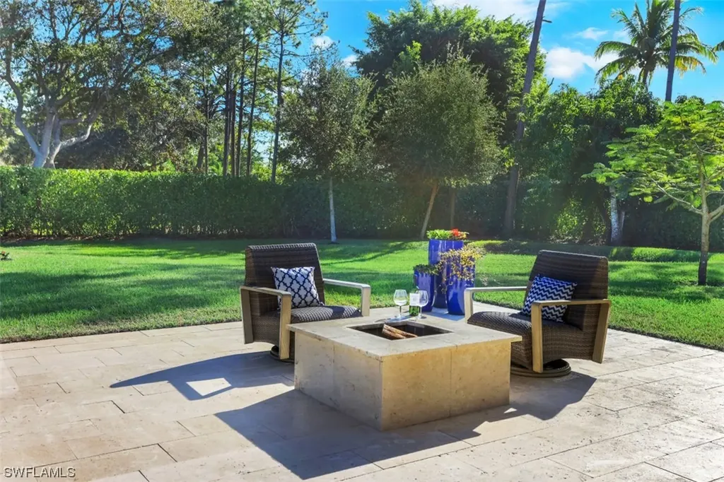 600 Gordonia Road Naples FL 34108