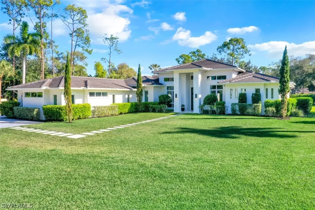 600 Gordonia Road Naples FL 34108