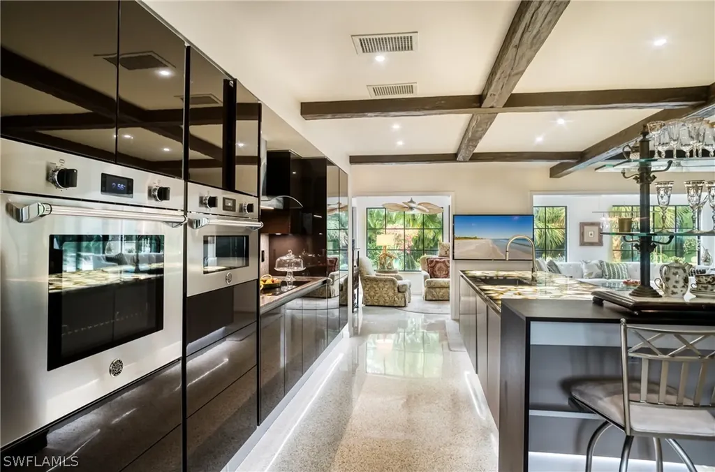 4737 Rue Belle Mer Sanibel FL 33957