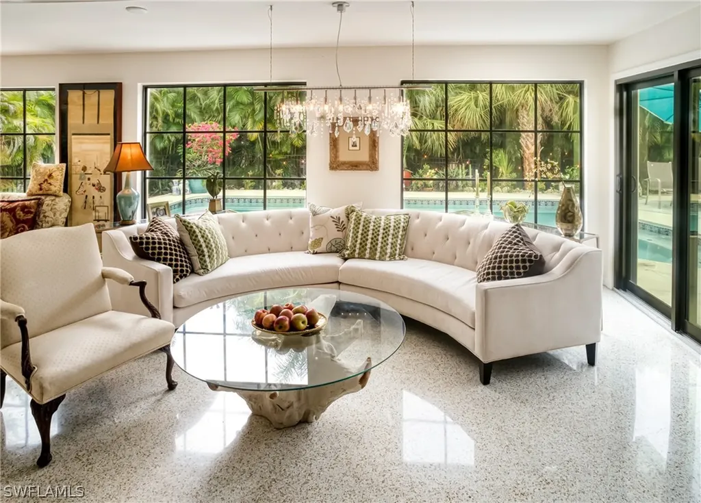 4737 Rue Belle Mer Sanibel FL 33957
