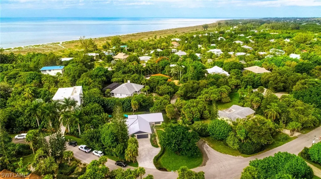 4737 Rue Belle Mer Sanibel FL 33957