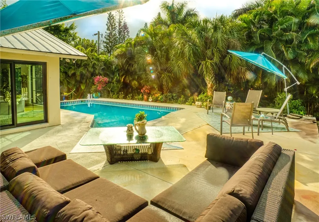 4737 Rue Belle Mer Sanibel FL 33957