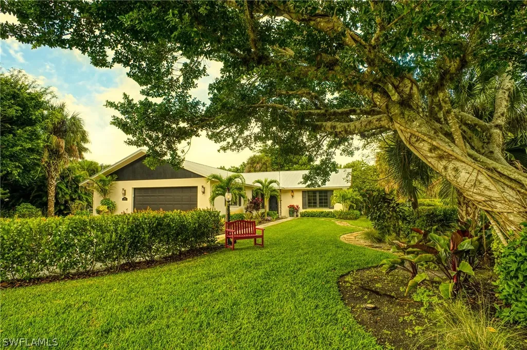 4737 Rue Belle Mer Sanibel FL 33957