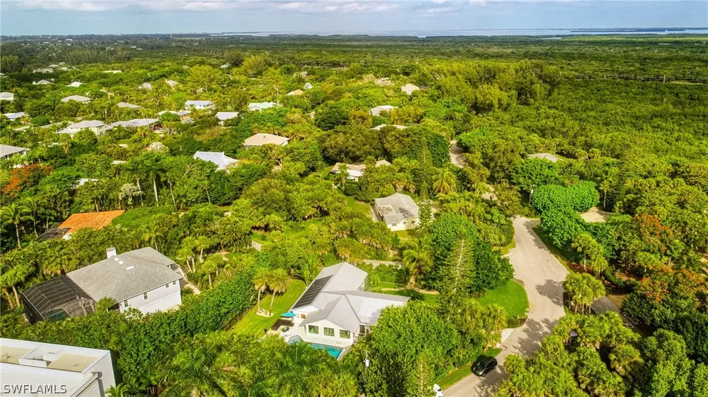 4737 Rue Belle Mer Sanibel FL 33957