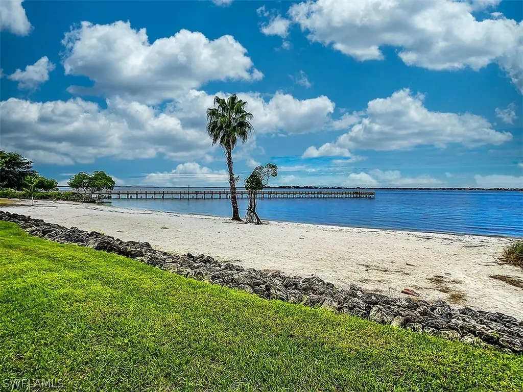 Fort Myers FL 33908
