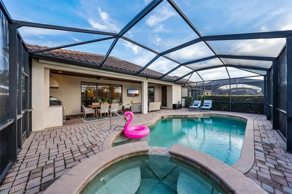 12534 Fenhurst Way Naples FL 34120
