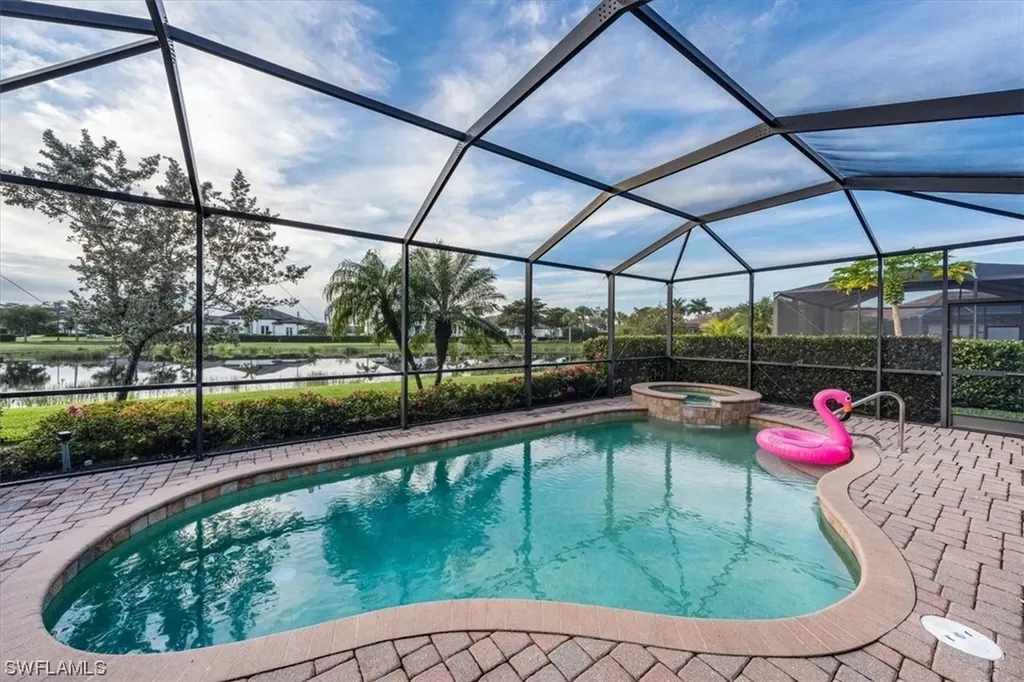 12534 Fenhurst Way Naples FL 34120