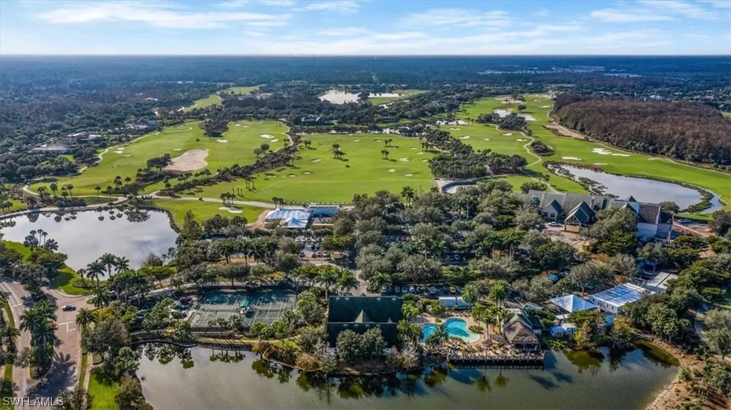 12534 Fenhurst Way Naples FL 34120