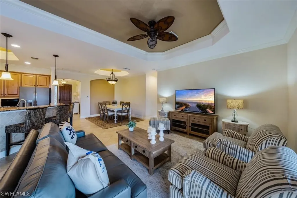12534 Fenhurst Way Naples FL 34120