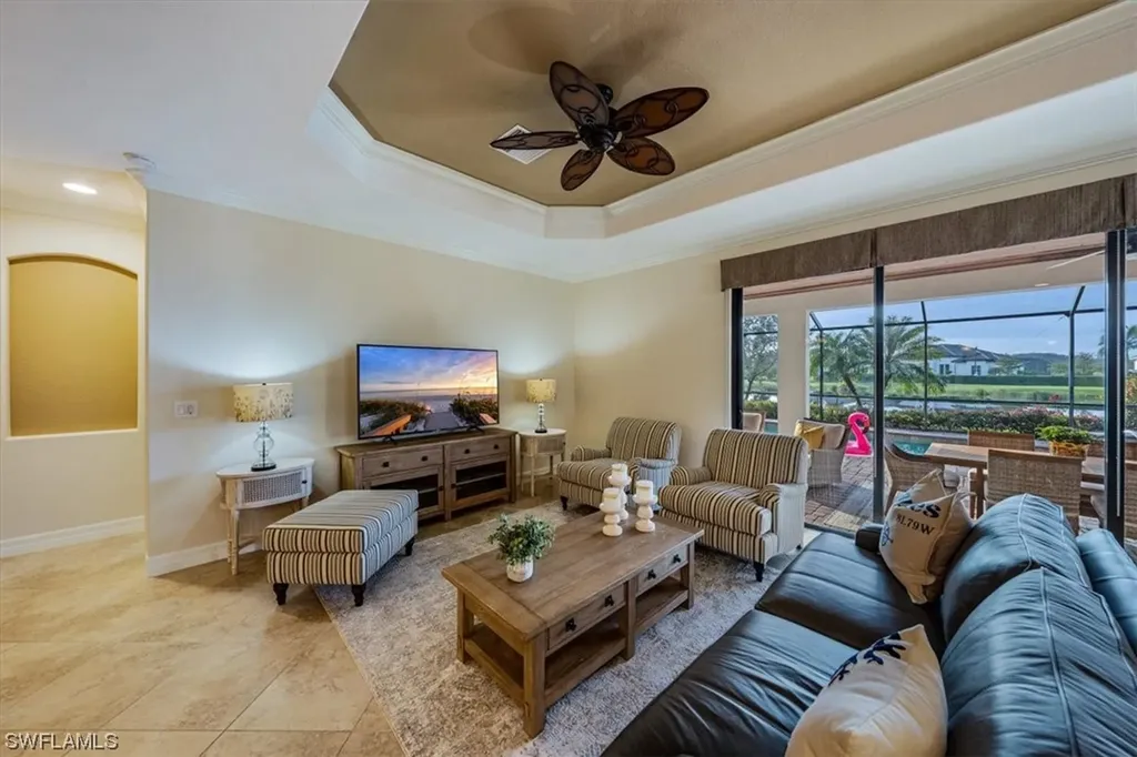 12534 Fenhurst Way Naples FL 34120
