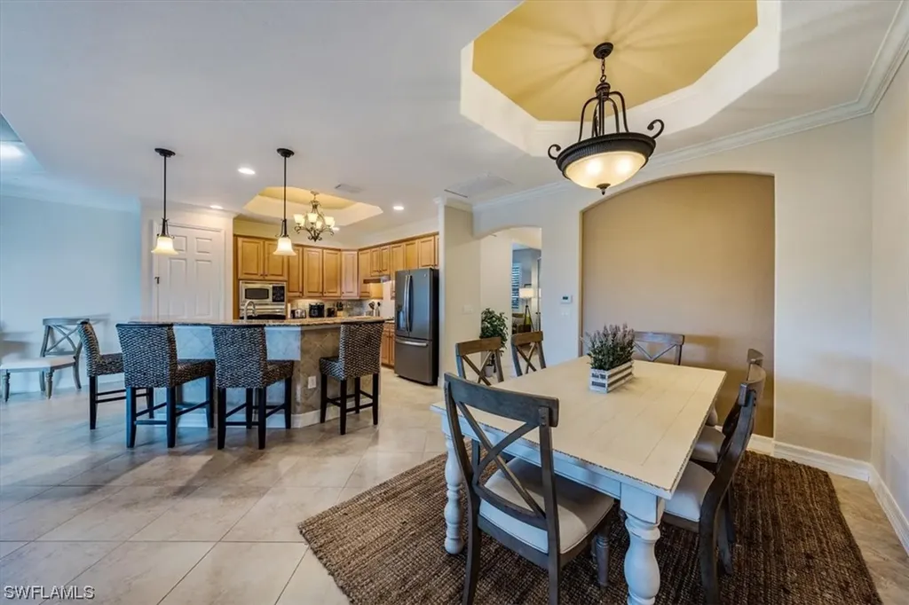 12534 Fenhurst Way Naples FL 34120