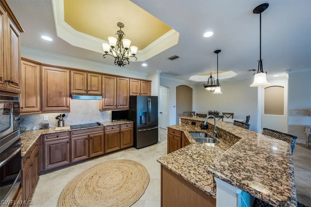 12534 Fenhurst Way Naples FL 34120