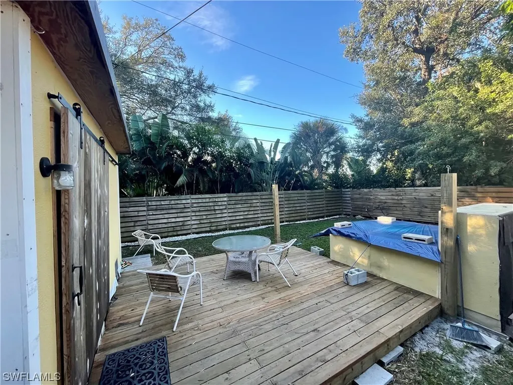2716 Linwood Avenue Naples FL 34112