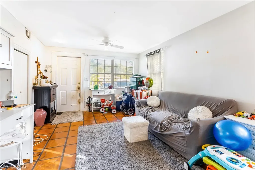 2716 Linwood Avenue Naples FL 34112