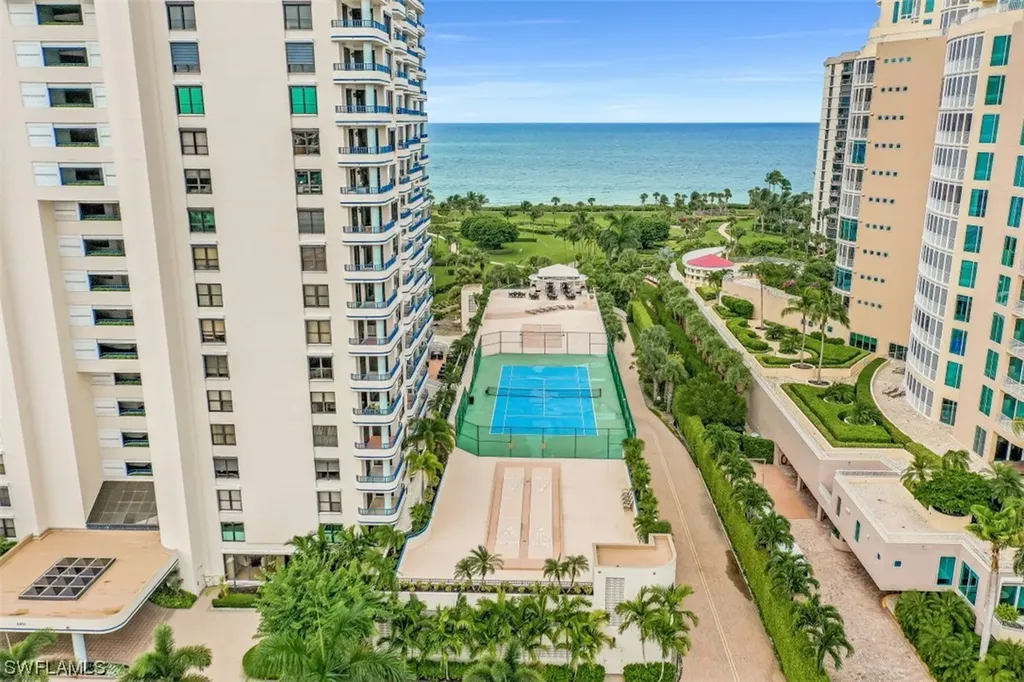 4451 Gulf Shore Boulevard N Naples FL 34103