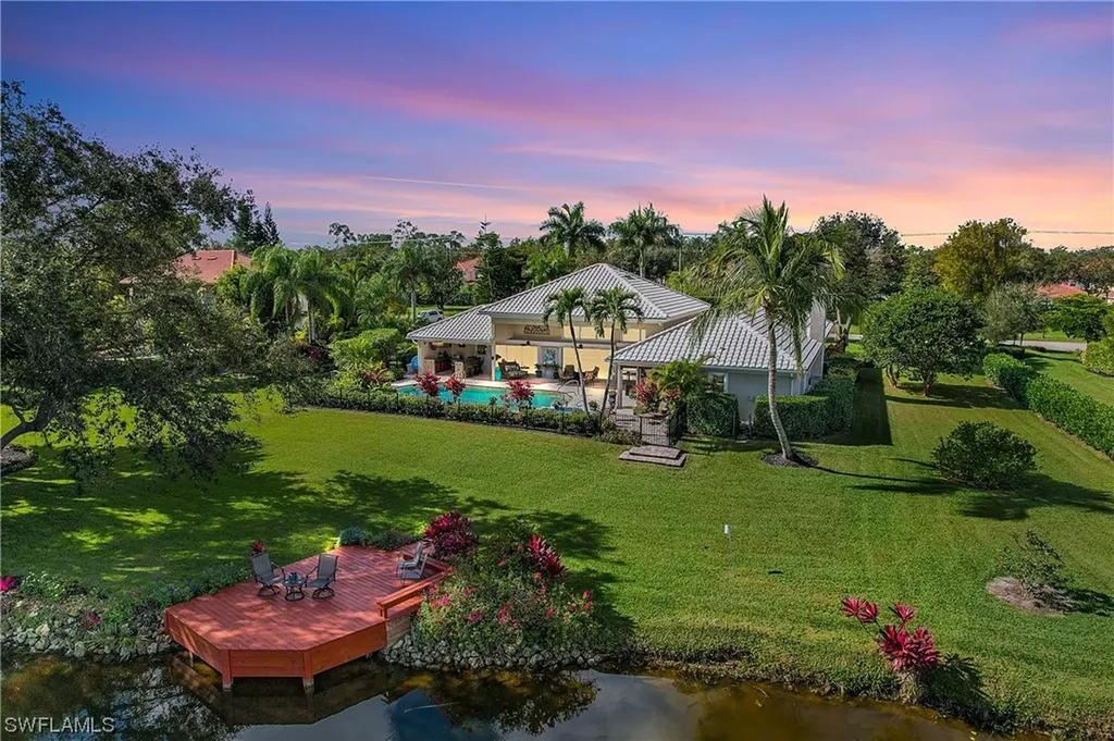 Naples FL, 13088 Pond Apple Drive W