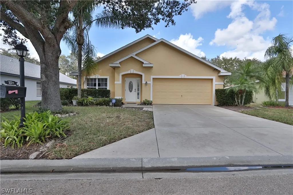 9311 Middle Oak Drive Fort Myers FL 33967