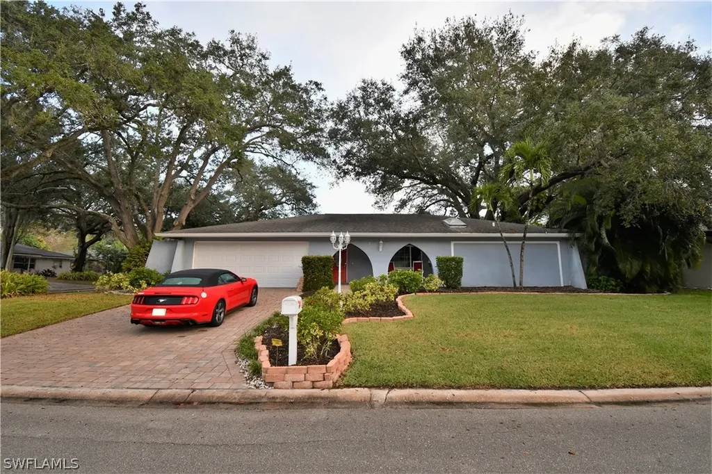 4691 Mi Casa Court Fort Myers FL 33901