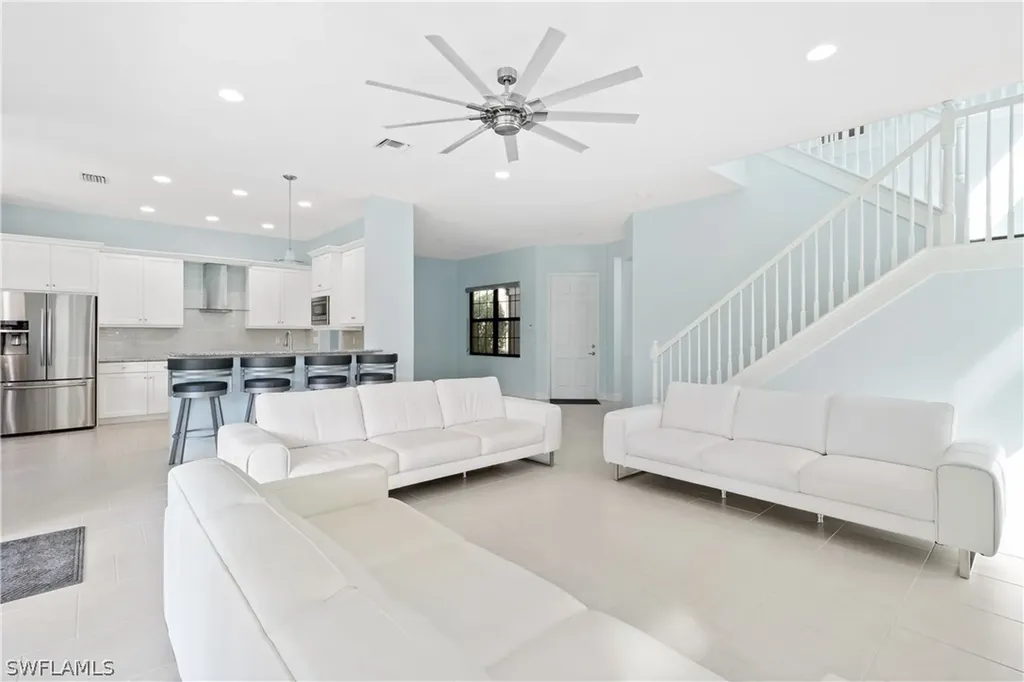 4127 Zelkova Court Naples FL 34119