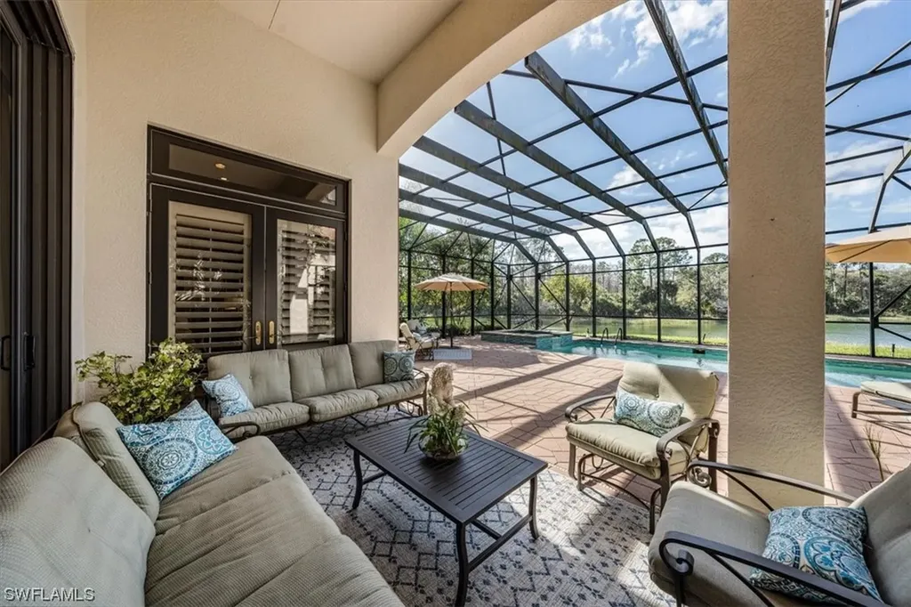 18262 Lagos Way Naples FL 34110