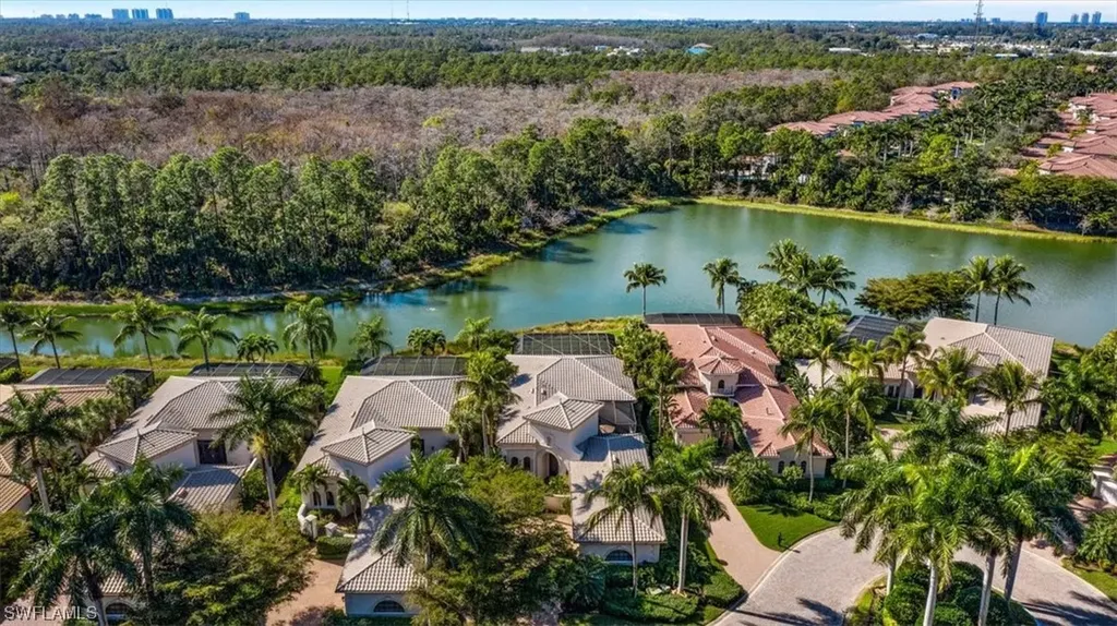 18262 Lagos Way Naples FL 34110