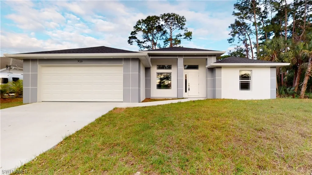 720 Robert Avenue Lehigh Acres FL 33936