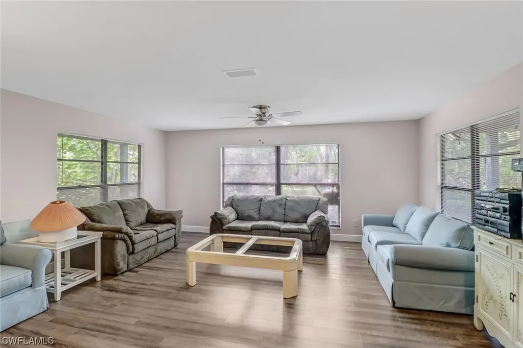 5915 Sea Grass Lane Naples FL 34116