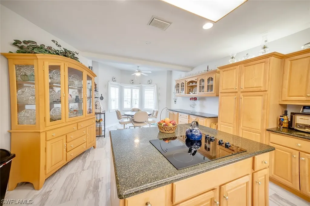 396 Pindo Palm Drive Naples FL 34104